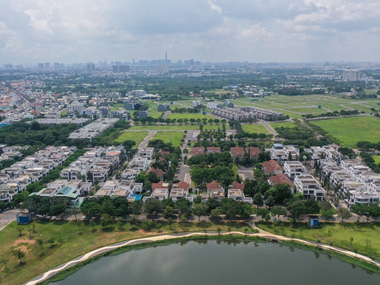 TP.HCM triển khai nhiều cơ chế ưu đãi chủ đầu tư khi tham gia cải tạo, xây dựng lại nhà chung cư cũ