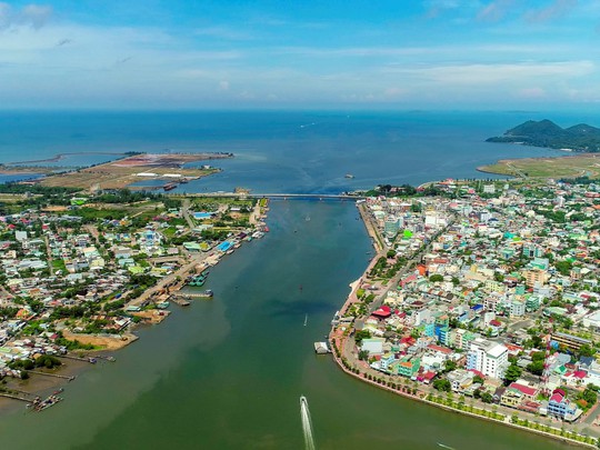 Kiên Giang: Đề nghị khôi phục đường bay Rạch Giá - Phú Quốc