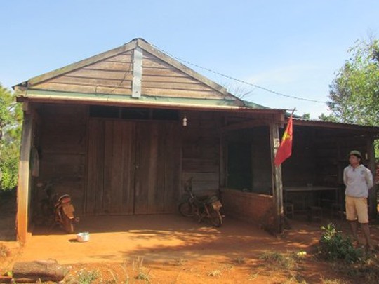 Đắk Lắk: Huy động tiền cứu đói… để xây trường