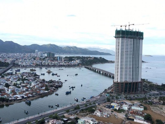 Khánh Hoà: Khu du lịch Năm Sao Đại Lãnh bịt lối đi, xây dựng lấn biển
