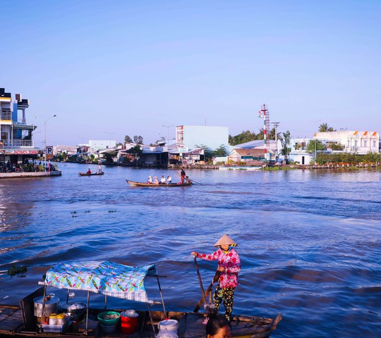 Photo Travel: Xuôi dòng chợ nổi Ngã Năm