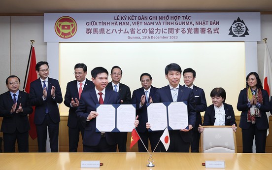 Thủ tướng Phạm Minh Chính chứng kiến lễ ký kết bản ghi nhớ hợp tác giữa Hà Nam và Gunma, Nhật Bản