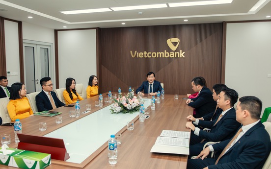 Đoàn thanh niên Vietcombank Chi nhánh Nam Thăng Long: Bảo vệ vững chắc nền tư tưởng của Đảng