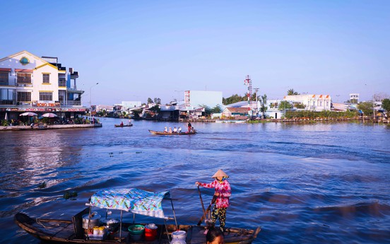 Photo Travel: Xuôi dòng chợ nổi Ngã Năm