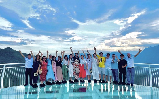 Cổng Trời Đông Giang tung ưu đãi cho du khách dịp hè 2024