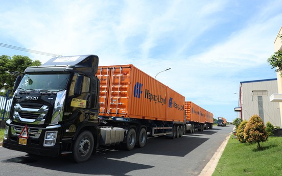 Hòa Phát cung cấp container “Made in Vietnam” cho Hãng tàu Hapag-Lloyd