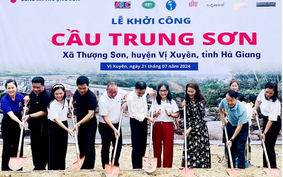 Hà Giang: Kết nối “huyết mạch” giao thông về thôn, bản ở Vị Xuyên