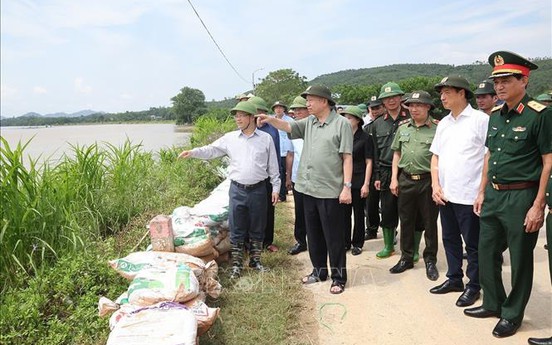 Tổng Bí thư, Chủ tịch nước Tô Lâm kiểm tra công tác phòng, chống lụt bão và thăm hỏi nhân dân vùng lụt, bão tại Tuyên Quang