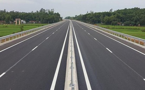 Triển khai cao điểm “500 ngày đêm thi đua hoàn thành 3000km đường bộ cao tốc"