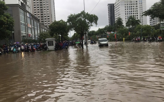 Lãnh đạo TP. Hà Nội lý giải nguyên nhân Thủ đô thường xuyên ngập úng
