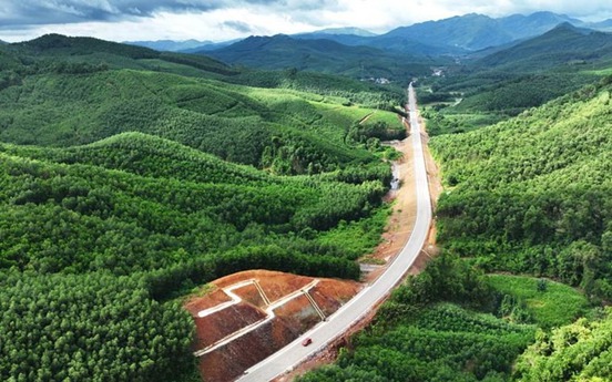 Chi hơn 1.800 tỷ, Quảng Ninh mở rộng tuyến quốc lộ xuyên núi băng rừng sang biên giới