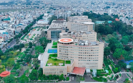 Việt Nam có duy nhất bệnh viện sở hữu 2 bãi đáp trực thăng, là 1 trong 50 công trình làm thay đổi diện mạo thành phố giàu nhất cả nước