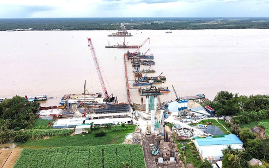Cầu vượt sông 8.000 tỷ xoá bỏ toàn bộ các bến phà lâu đời, rút ngắn khoảng 80km từ miền Tây đến TP. HCM: Nỗ lực vượt khó hoàn thành đúng kế hoạch