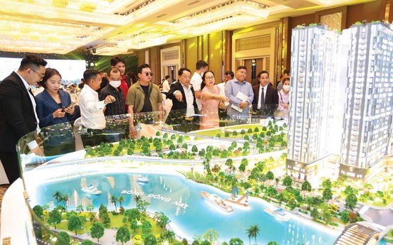 Nhà đầu tư phía Bắc ồ ạt "Nam tiến" khi giá chung cư Hà Nội liên tục lập đỉnh