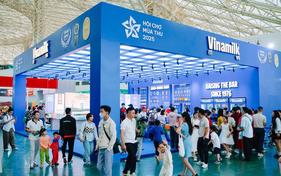 Vinamilk thể hiện "Bản lĩnh Việt Nam - Vươn tầm Quốc tế" tại Hội chợ Mùa Thu 2025