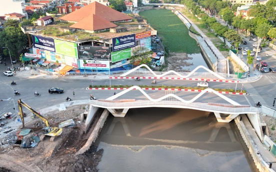 Hai dự án nghìn tỷ trên khúc sông ở trung tâm Ninh Bình gặp khó khi đang thi công