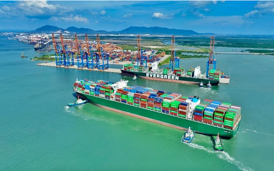 Cảng biển đặc biệt của Việt Nam sẽ trở thành cảng quốc tế trung chuyển tầm cỡ châu Á và thế giới