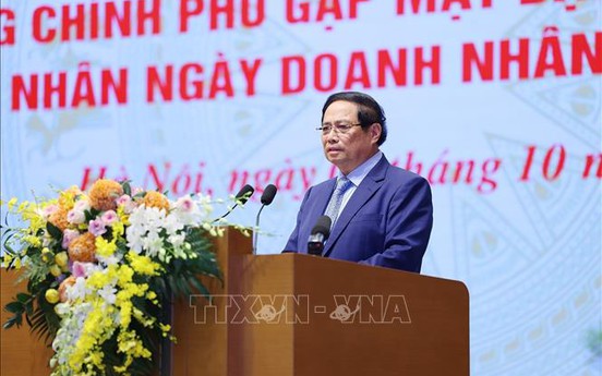 Thủ tướng Phạm Minh Chính gặp mặt đại diện doanh nghiệp nhân ngày Doanh nhân Việt Nam
