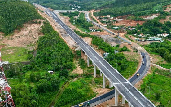 Sắp hoàn thành cao tốc 14.800 tỷ đi qua 2 tỉnh rộng lớn bậc nhất Việt Nam