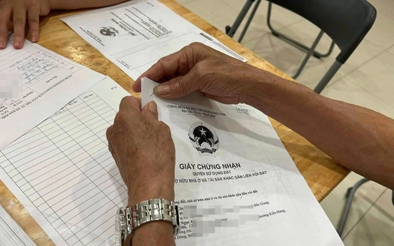 Dễ dàng kê khai "sổ đỏ" trực tuyến qua ứng dụng VNeID