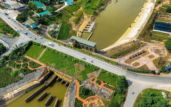 Tuyến đường tâm linh văn hóa 9.300 tỷ bên bờ tả sông Hồng sau 3 tháng khởi công: Công trường tấp nập, nỗ lực vượt khó hoàn thành đúng kế hoạch