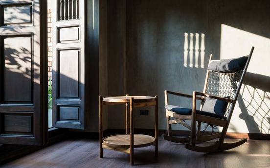 Chọn sống chậm và bình yên trong căn nhà theo triết lý Wabi-sabi giữa lòng phố thị