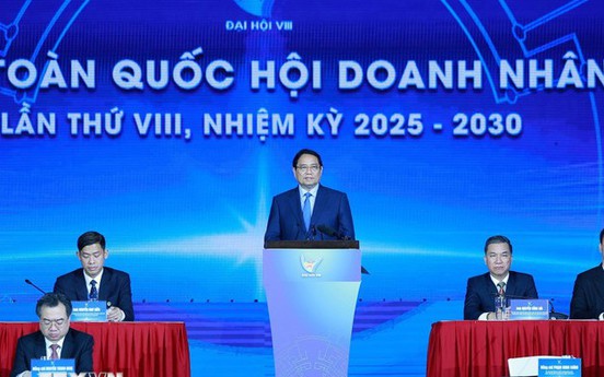 Thủ tướng: Doanh nghiệp, doanh nhân trẻ thực hiện 6 tiên phong, thi đua 6 nhất