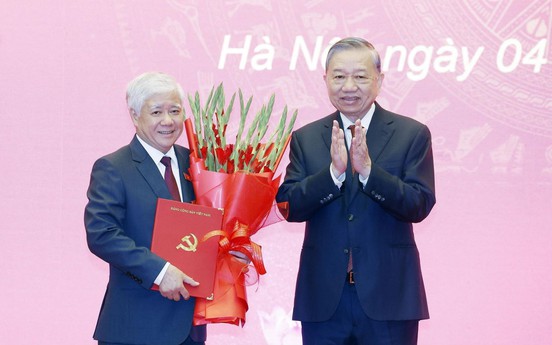 Đồng chí Đỗ Văn Chiến giữ chức Phó Bí thư Thường trực Đảng ủy Quốc hội