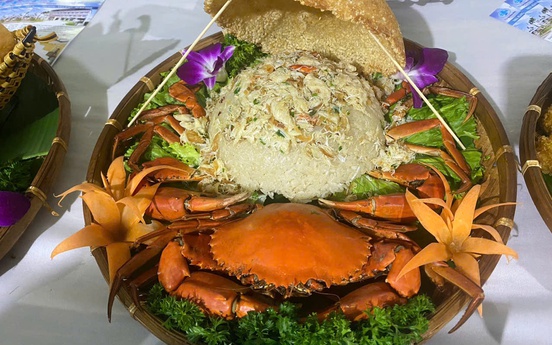 Festival Cua Cà Mau đậm chất "Hương rừng - Vị biển"