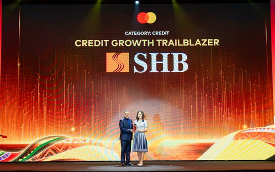 SHB nhận “cú đúp” giải thưởng từ Mastercard cho thẻ tín dụng cá nhân và doanh nghiệp 2025