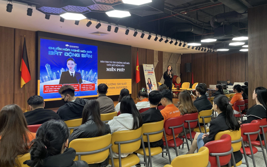 Lỗ hổng đào tạo - Nút thắt khiến thị trường môi giới liên tục "gãy sóng"