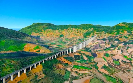 Vài ngày nữa khởi công, cao tốc chạy xuyên tỉnh rộng thứ 2 Việt Nam có thể đổi hướng tuyến qua con đèo hiểm trở, tiết kiệm hơn 1.000 tỷ