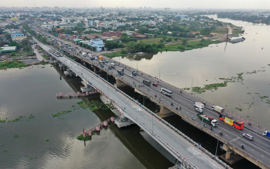 Ngày kia, chính thức thông xe cầu vượt sông 9.000 tấn tại thành phố giàu nhất Việt Nam