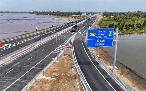 2 ngày tới, Việt Nam chính thức mở khai thác tuyến cao tốc 27.500 tỷ, mang theo kỳ vọng của hàng triệu người dân miền Tây Nam Bộ
