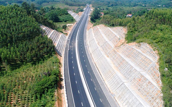 Tuyến cao tốc quan trọng của miền Bắc có bóng dáng Đèo Cả có diễn biến quan trọng