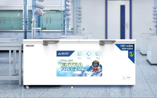 Tủ đông Hòa Phát bảo ôn dày 67mm được chủ cửa hàng chọn mua dịp Tết