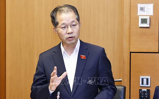 Tạo cơ chế vượt trội cho trung tâm tài chính quốc tế và đảm bảo an ninh năng lượng quốc gia