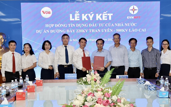 EVNNPT và VDB ký kết hợp đồng tín dụng đầu tư của nhà nước Dự án đường dây 220kV Than Uyên - 500kV Lào Cai