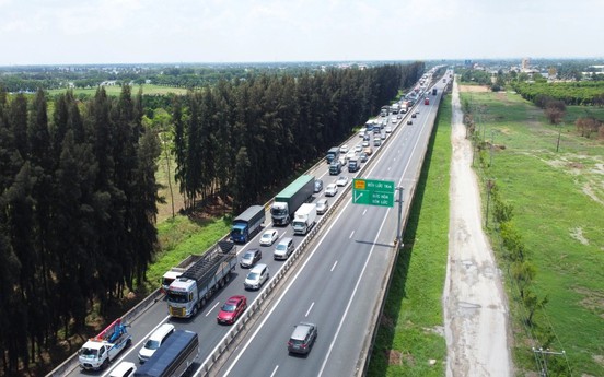 Liên danh Đèo Cả ký kết triển khai dự án mở rộng cao tốc TP. HCM - Trung Lương - Mỹ Thuận hơn 36.000 tỷ