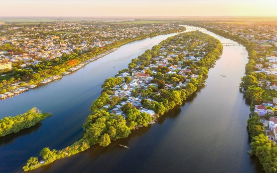 Thành phố trẻ nhất Việt Nam dự kiến làm cây cầu 2.200 tỷ bắc qua dòng sông biểu tượng