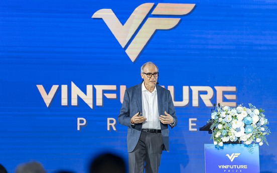 Nhà khoa học quốc tế nói gì về tình trạng ô nhiễm đến ngạt thở tại Hà Nội?