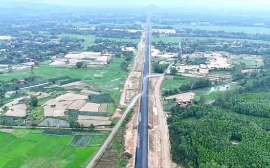 Thủ tướng chỉ đạo, muộn nhất 6 tháng nữa, phải hoàn thành 2 dự án thành phần thuộc cao tốc Bắc - Nam phía Đông, tổng vốn hơn 27.000 tỷ