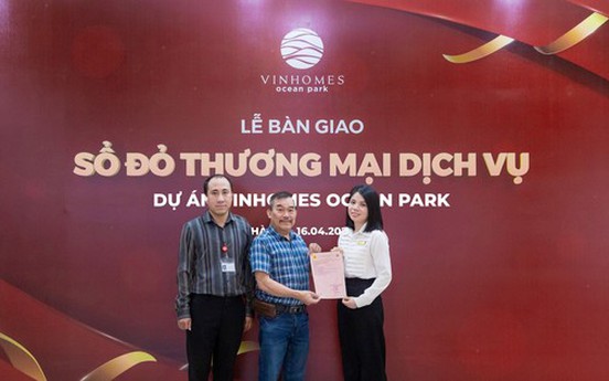 Luật sư: Shop thương mại dịch vụ Vinhomes được cấp sổ đỏ là tín hiệu tích cực
