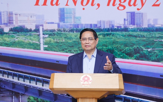 Thủ tướng: Khẩn trương trình Quốc hội các cơ chế đặc thù thống nhất cho tất cả các dự án đường sắt
