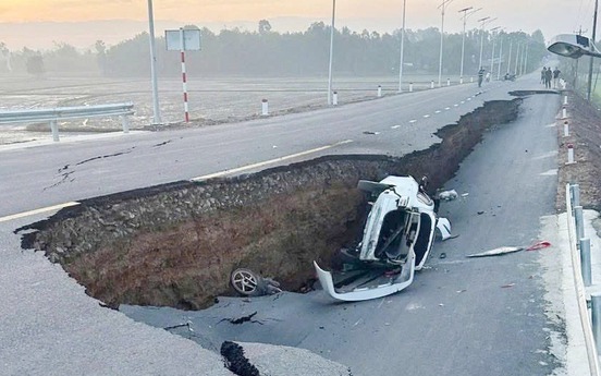 Đường dẫn lên cầu sụt lún nghiêm trọng sau 2 tuần khánh thành: 6 người bị thương, nguyên nhân ban đầu được xác định