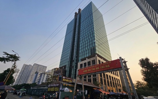 Tháp 27 tầng bỏ hoang nằm đối diện tòa nhà chọc trời cao nhất Thủ đô: Hoang phế suốt 16 năm qua, tương lai vẫn vô định