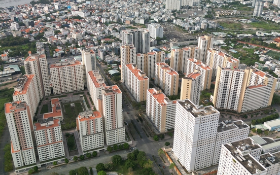 Chung cư cũ TP.HCM tăng giá nhưng khó giao dịch