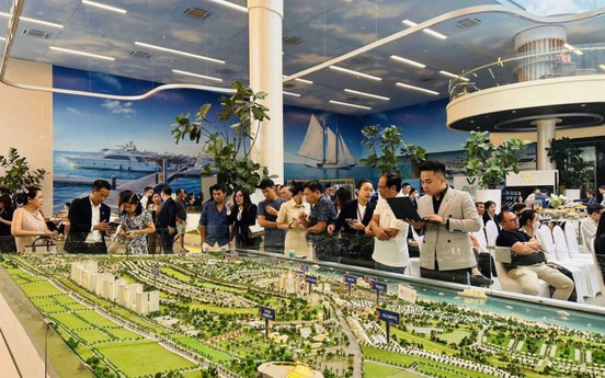 Thị trường bất động sản phía Nam: Loạt doanh nghiệp "chạy đua" khởi công, bung hàng