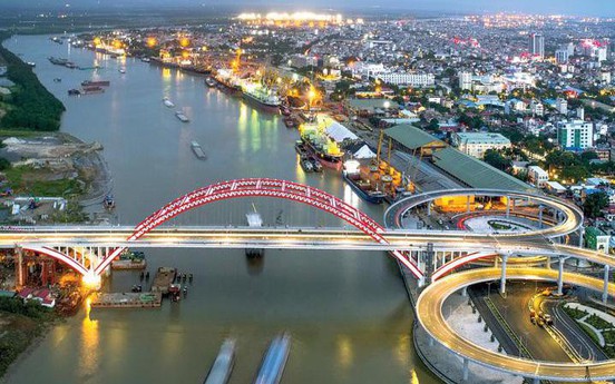 Vùng đất bên sông Bạch Đằng lịch sử mới lên thành phố, giá đất vụt lên hơn 200 triệu/m2