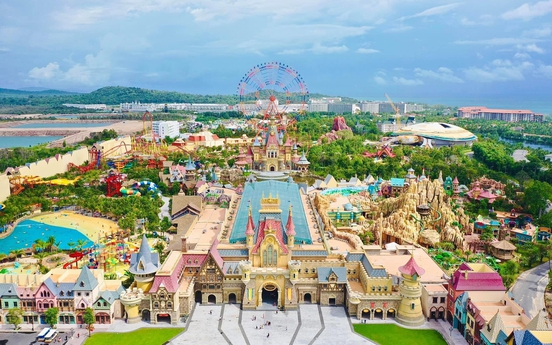 Công viên bán hoang dã đầu tiên và lớn nhất Việt Nam tọa lạc giữa lòng thành phố đảo đầu tiên của đất nước